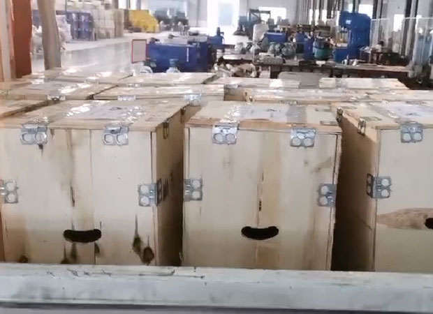 山東礦安機電一批氣動隔膜泵發(fā)往河南
